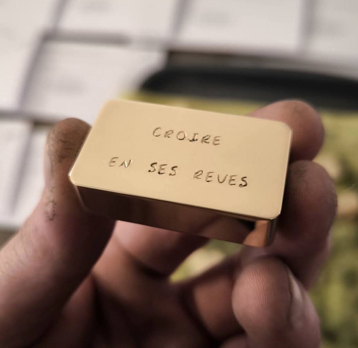 Lingot de 75 grammes avec écrin coffre personalisé - Image 3